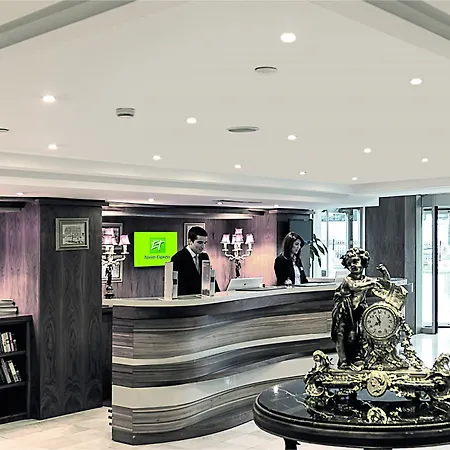 Taxim Express Bosphorus Hotel 4*