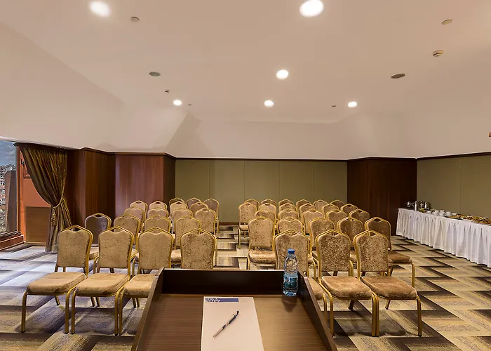 Taxim Express Bosphorus 4*