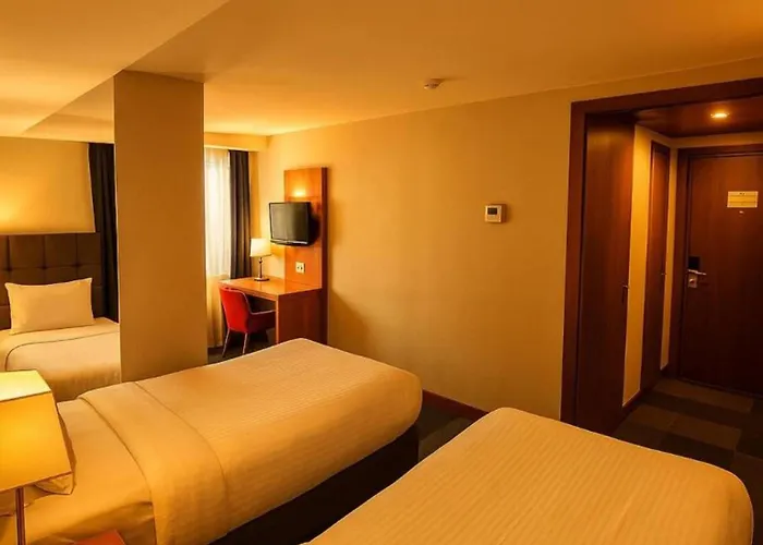 Taxim Express Bosphorus 호텔