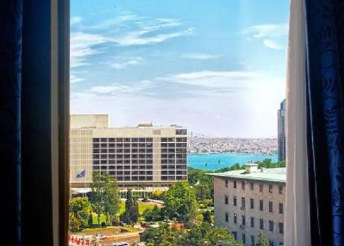 Taxim Express Bosphorus 4*