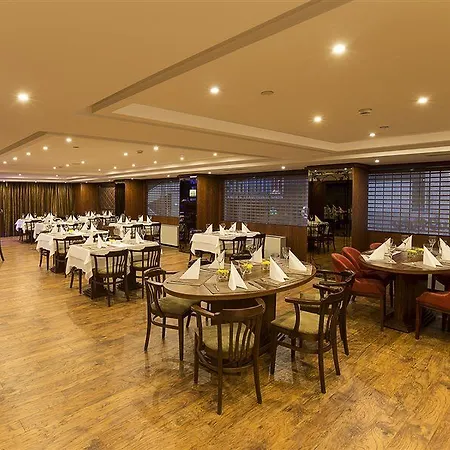 Taxim Express Bosphorus 4*